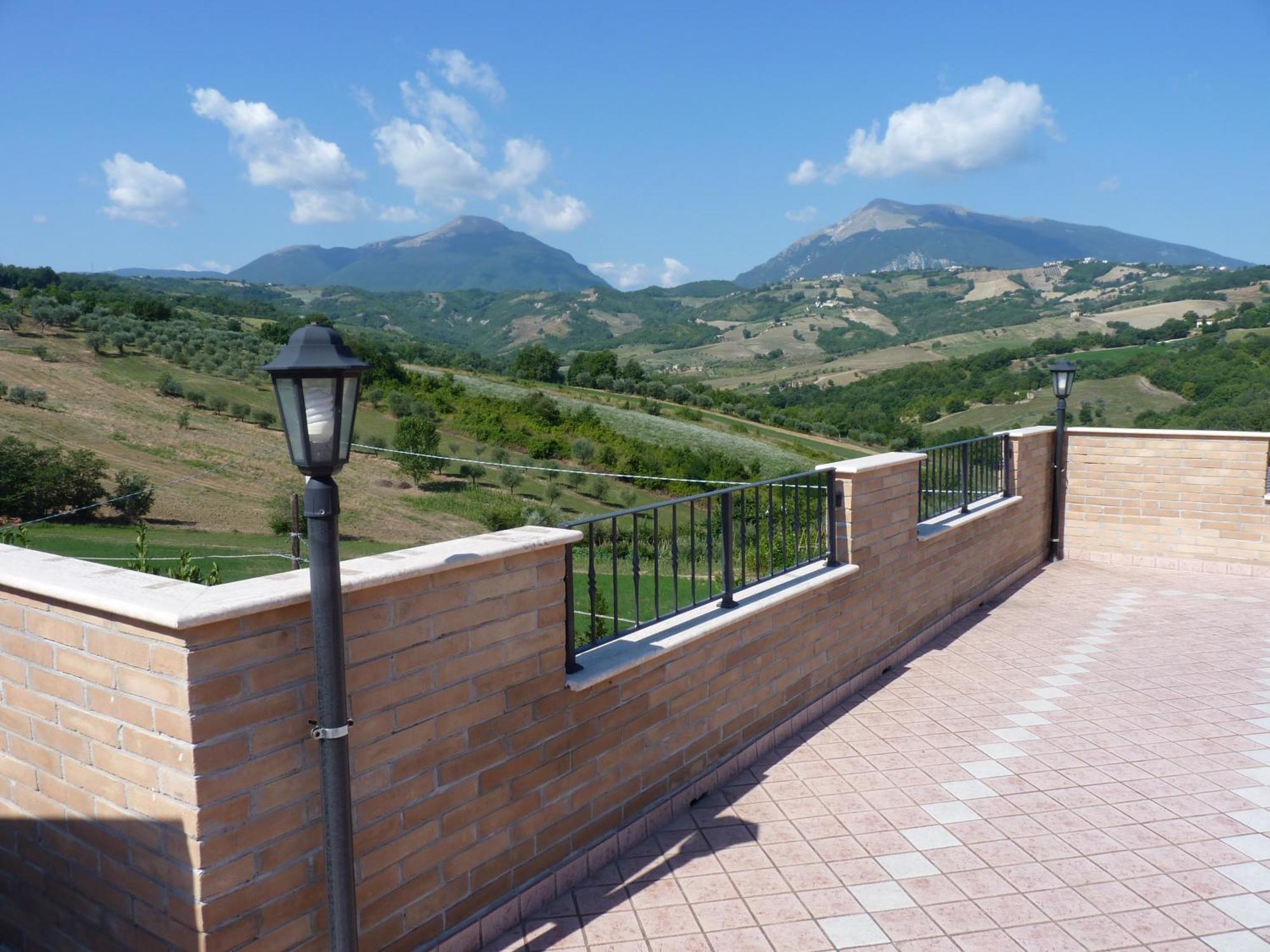 Agriturismo Il Vecchio Carro Campli Dış mekan fotoğraf
